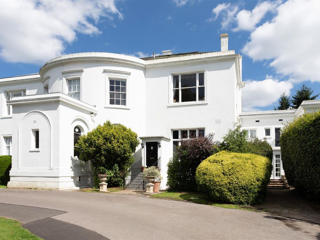 5 bed terraced house for sale in Pains Hill, Portsmouth Road, Cobham KT11, £1,695,000 Zoopla
