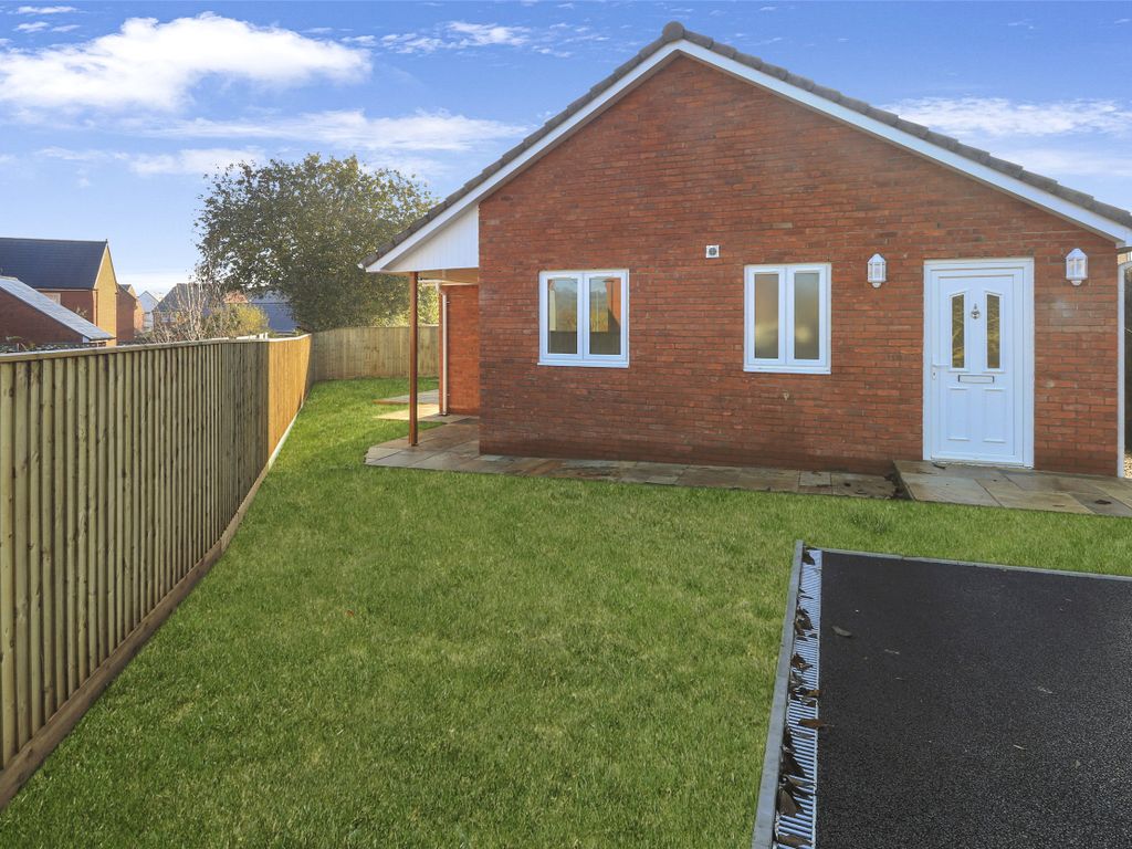 3 bed detached bungalow for sale in Northgate, Taunton
