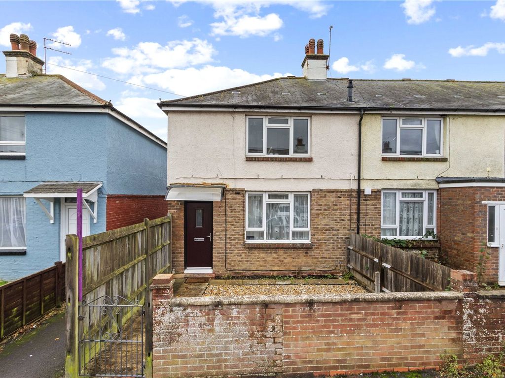 3 bed end terrace house for sale in Collyer Avenue, Bognor Regis, West