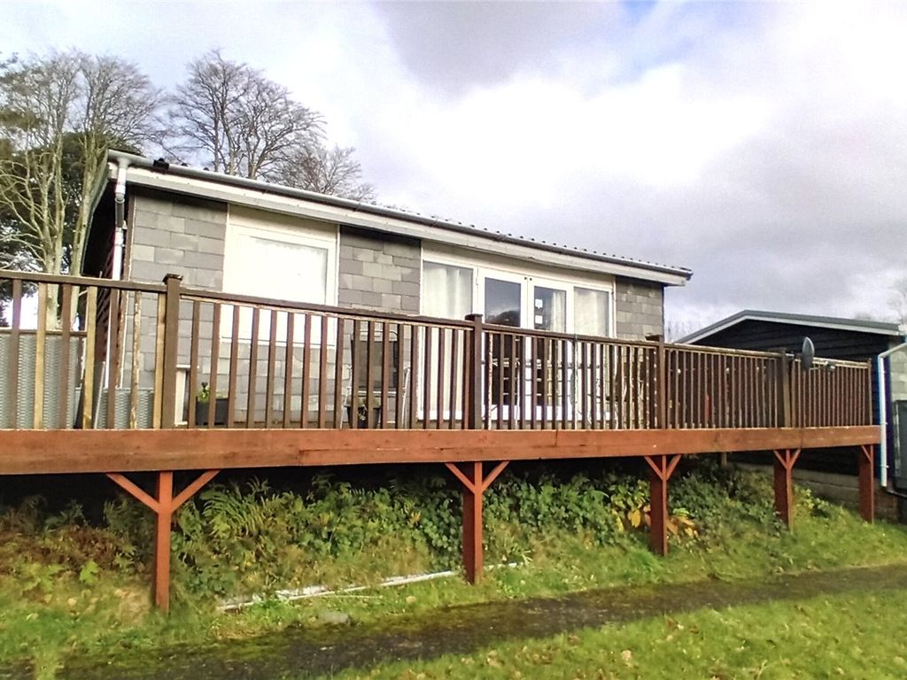 2 bed property for sale in Glan Gwna Holiday Par, Caethro, Caernarfon