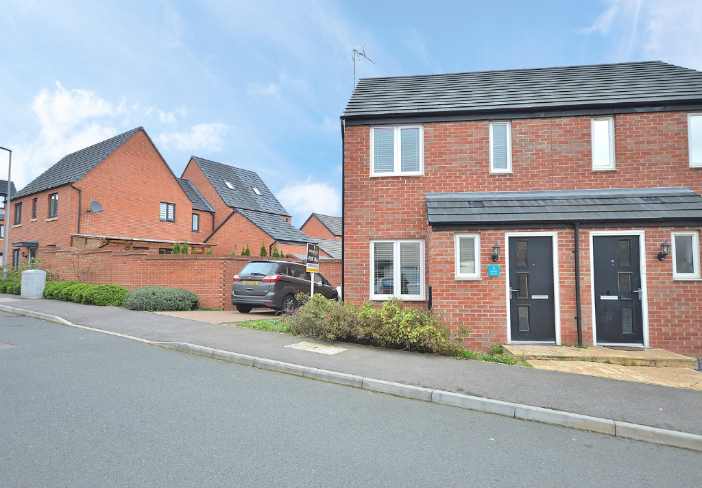 Hever Close, St Crispins, Northampton NN5  