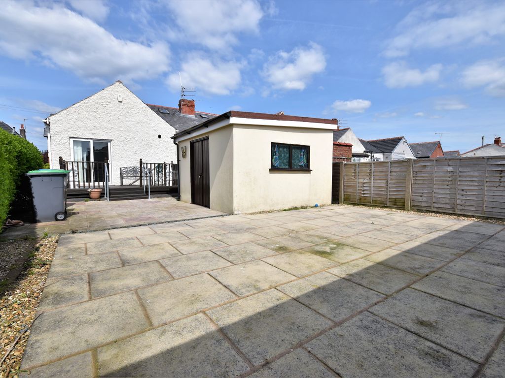 3 bed semidetached bungalow for sale in Arnside Avenue, Blackpool FY1