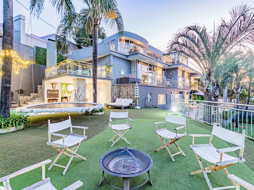 7 bed detached house for sale in 16 Plough Avenue, Waterkloof Ridge, Pretoria, Gauteng, South