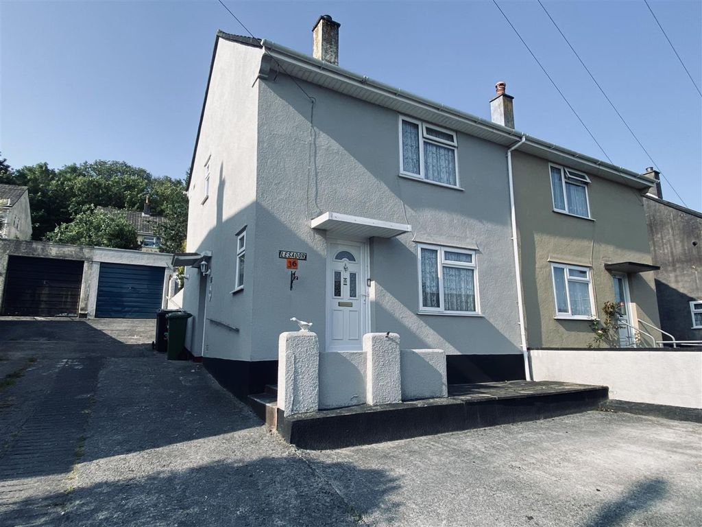 2 bed semidetached house for sale in Erle Gardens, Plympton, Plymouth