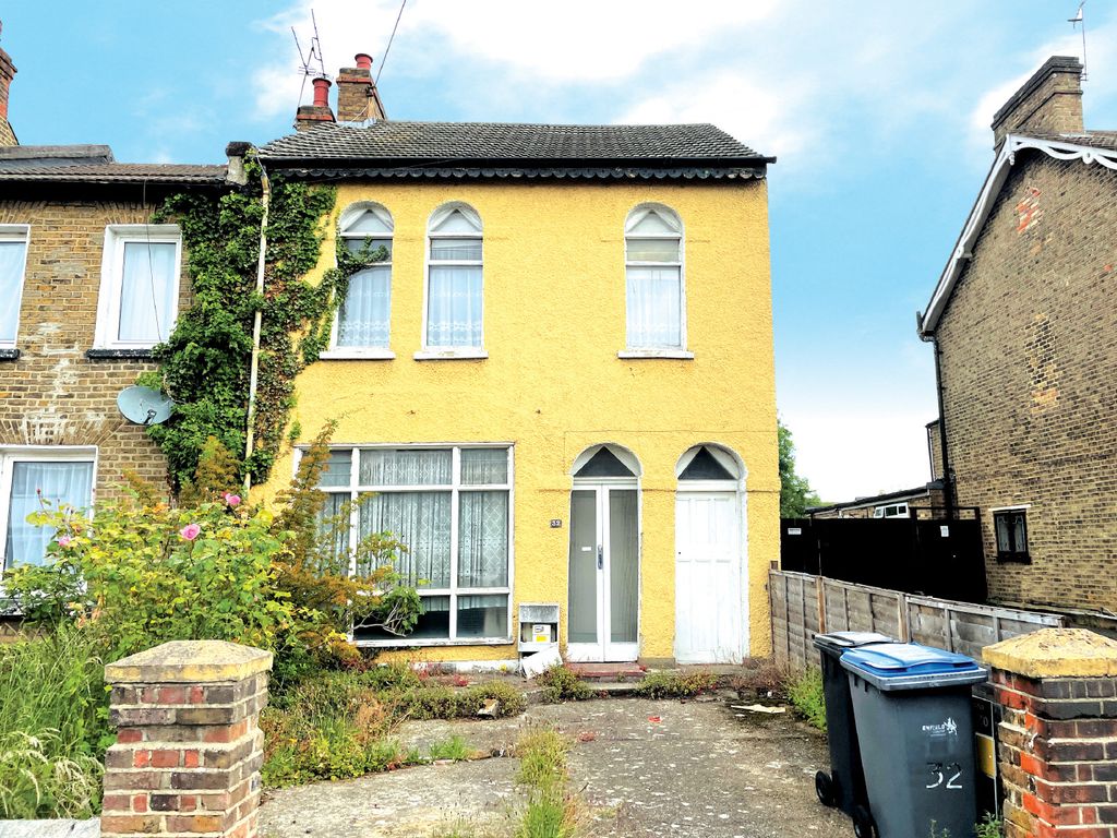 3 bed terraced house for sale in Totteridge Road, Enfield EN3 Zoopla