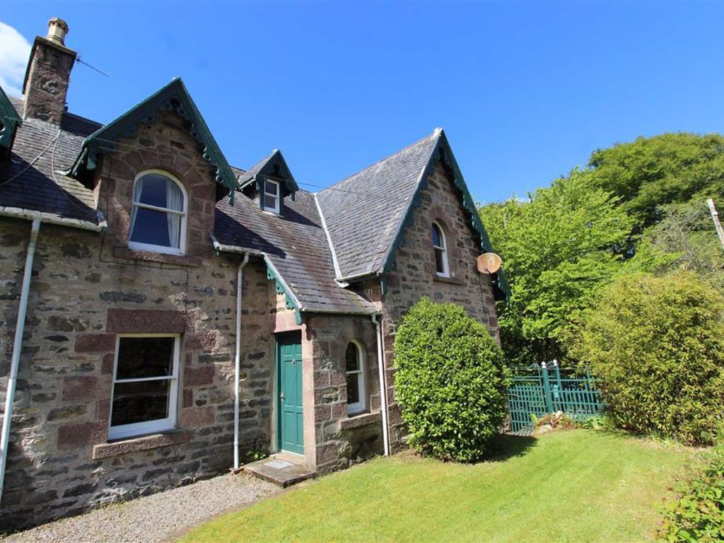 4 bed semidetached house for sale in Bridge Cottage, Leckmelm