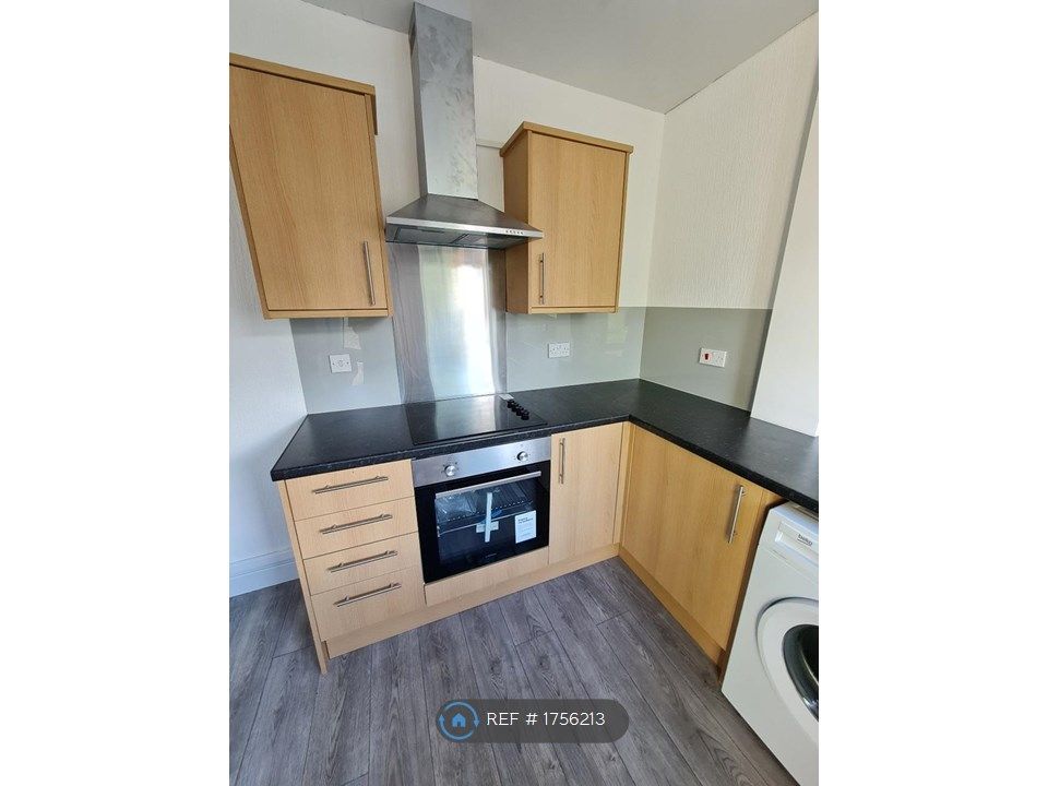 2 bed terraced house to rent in Hannahston Avenue, Drongan, Ayr KA6, £