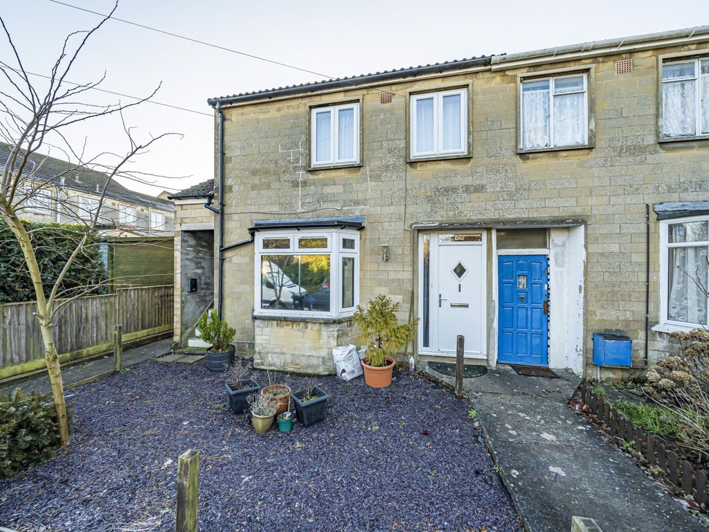 3 bed end terrace house for sale in Hadley Road, Bath, Somerset BA2