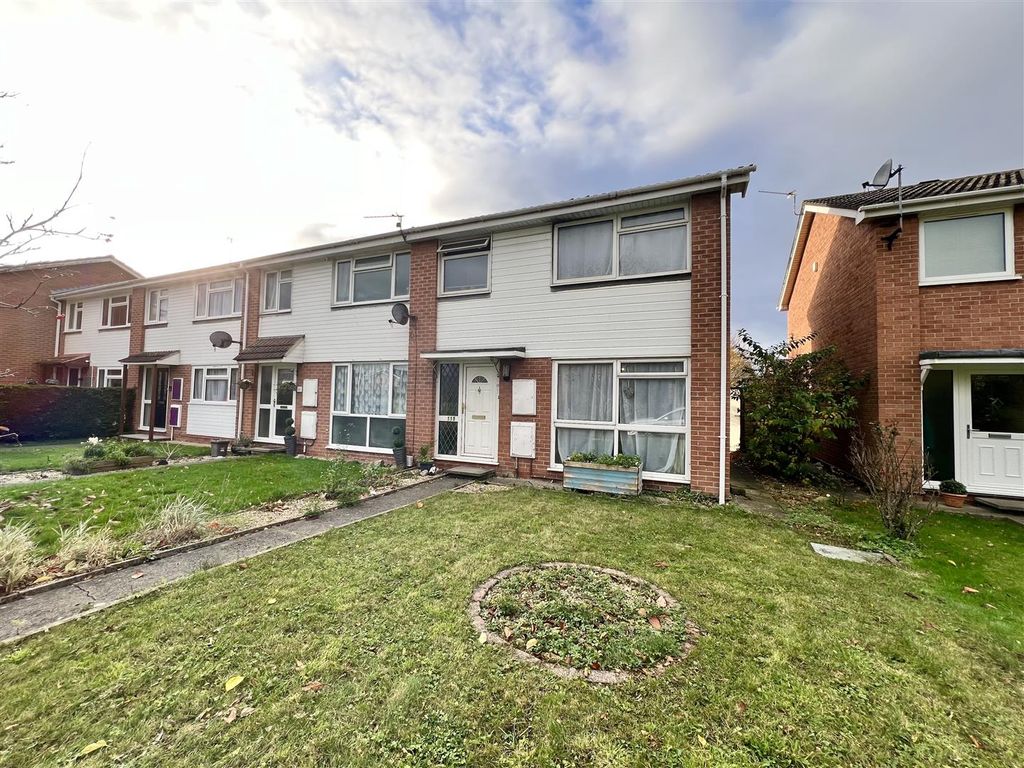 3 bed end terrace house for sale in Verbena Way, WestonSuperMare BS22