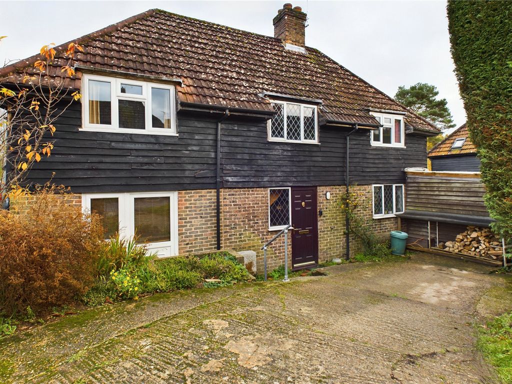 4 bed detached house for sale in Upper Close, Forest Row, East Sussex RH18, £650,000 Zoopla