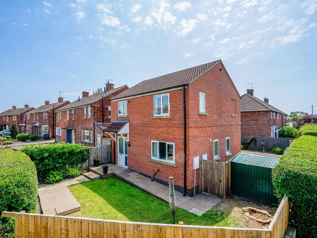 3 bed detached house for sale in West Thorpe, Dringhouses, York YO24