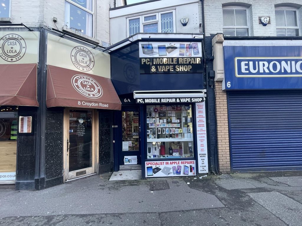 Retail premises to let in Croydon Road, Caterham CR3, £12,950 pa Zoopla