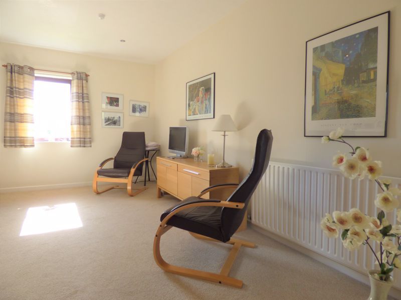 1 bed flat for sale in High Road, Halton, Lancaster LA2 Zoopla