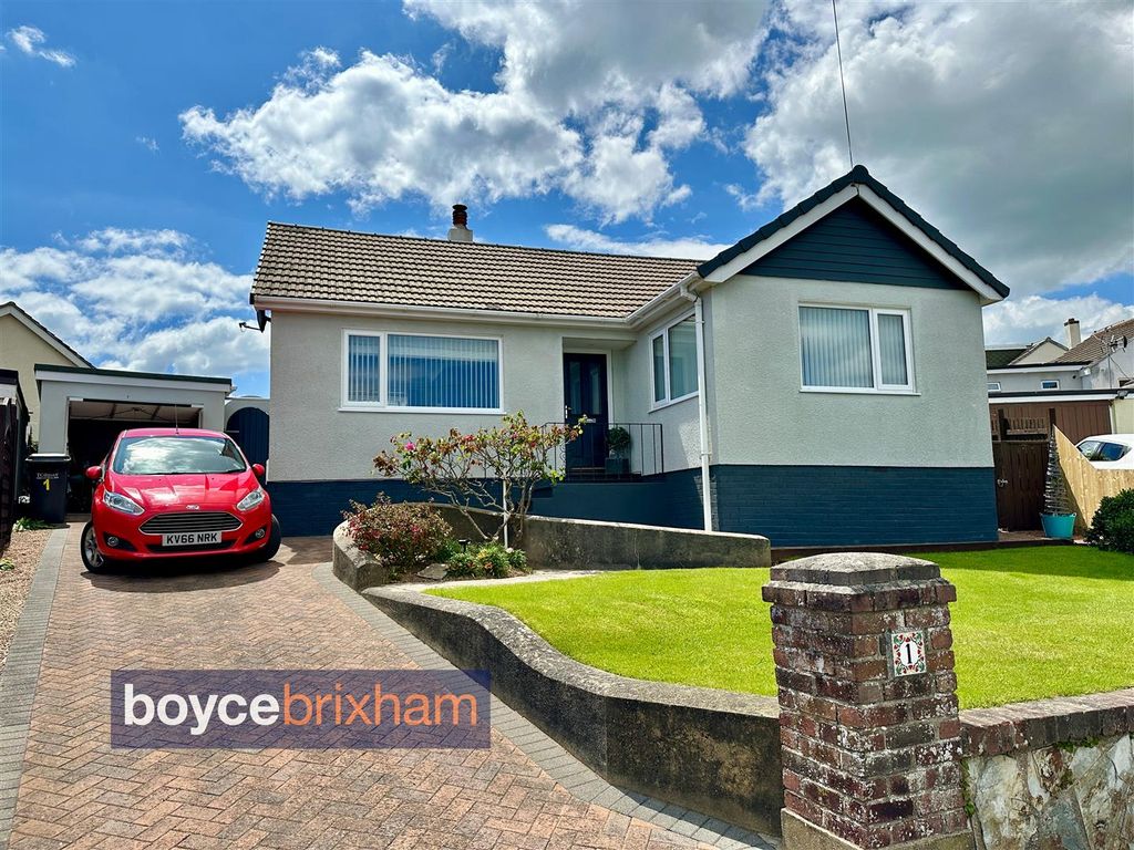 2 bed detached bungalow for sale in Higher Copythorne, Copythorne