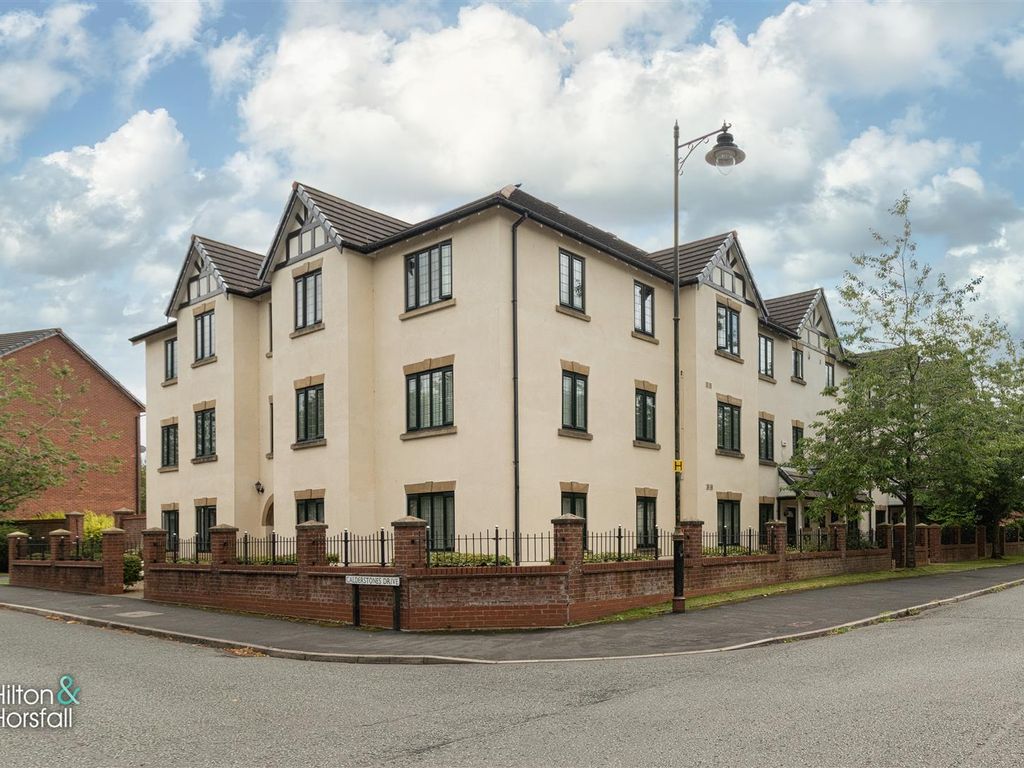 3 bed flat to rent in Calderstones Drive, Whalley, Clitheroe BB7, £