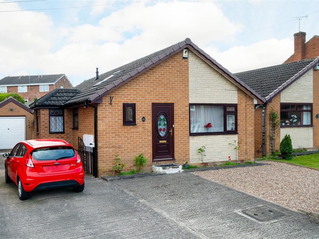4 bed detached bungalow for sale in Ravencar Road, Eckington, Sheffield
