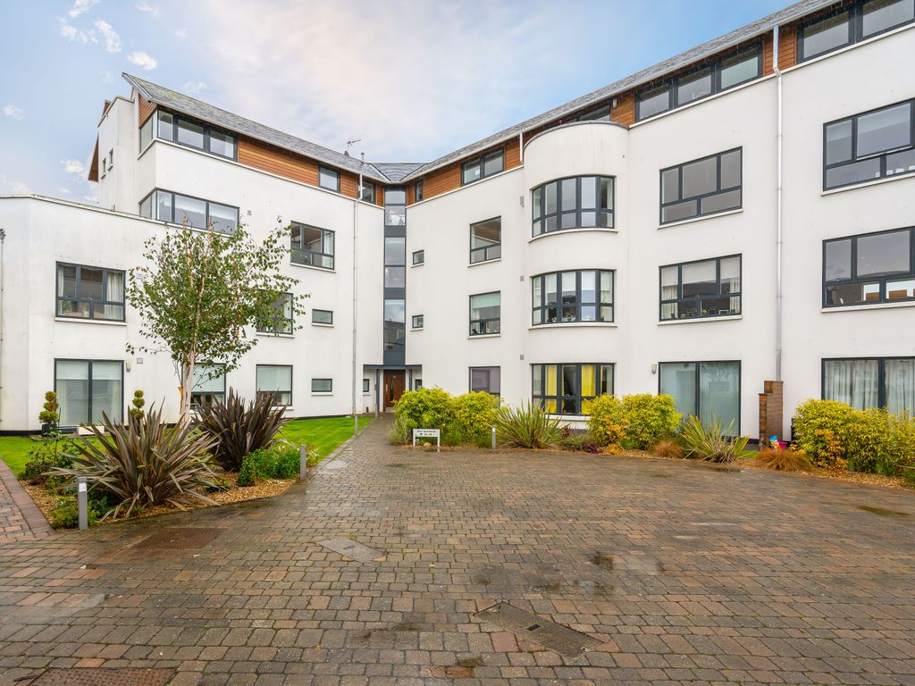 New home, 4 bed flat for sale in Brigehouse Park Cross, Cramond
