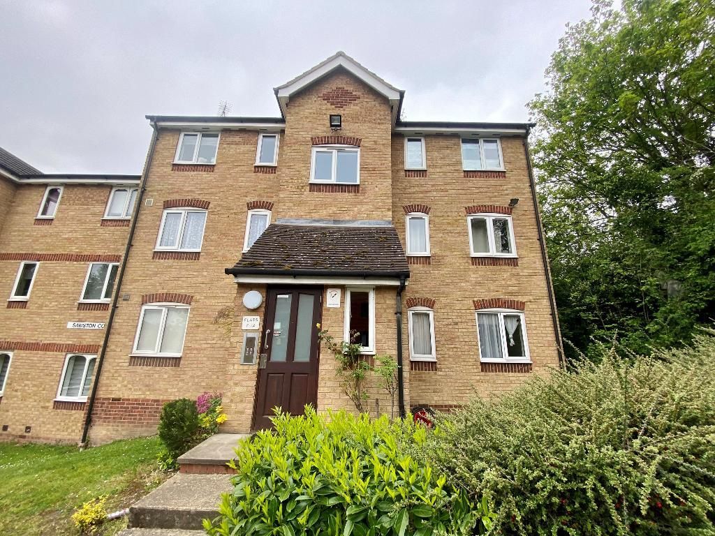 1 bed flat for sale in Sawston Court, Way, Purfleet On Thames