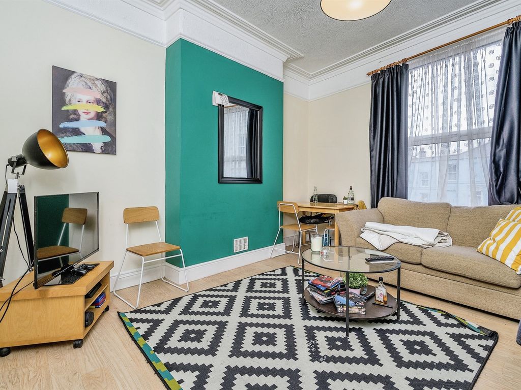 3 bed terraced house for sale in Gascoyne Place, Greenbank, Plymouth PL4 Zoopla