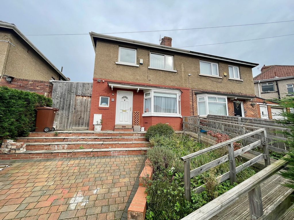 3 bed semidetached house for sale in Benwell Grange Avenue, Newcastle