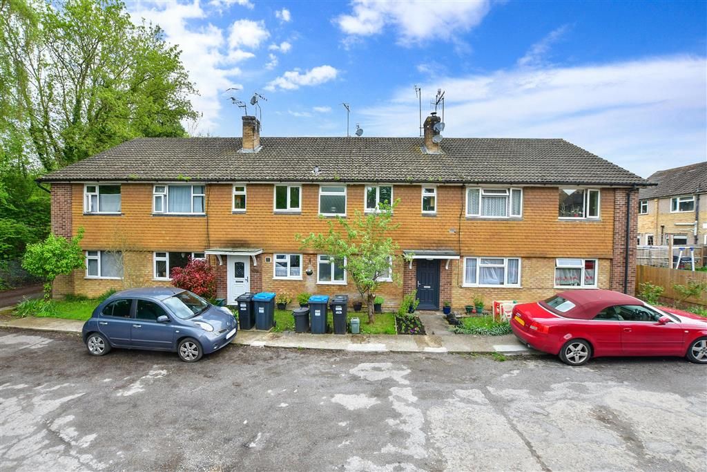 2 bed for sale in Lagham Road, South Godstone, Godstone