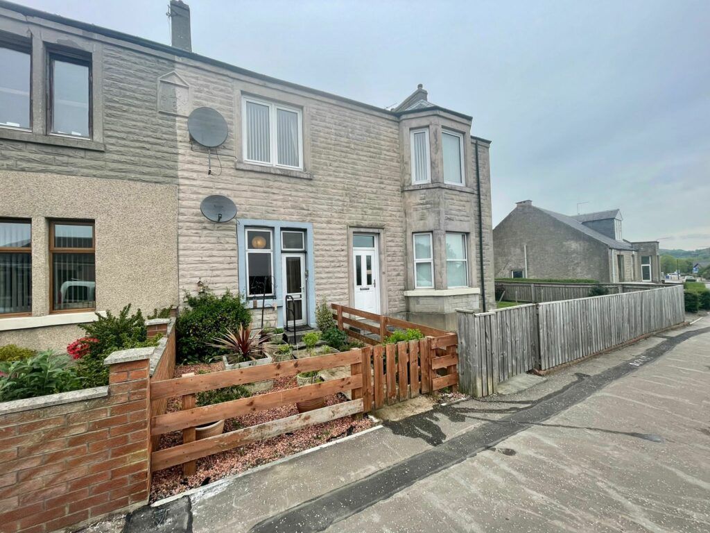 1 bed flat for sale in Black Road, Kelty KY4 Zoopla