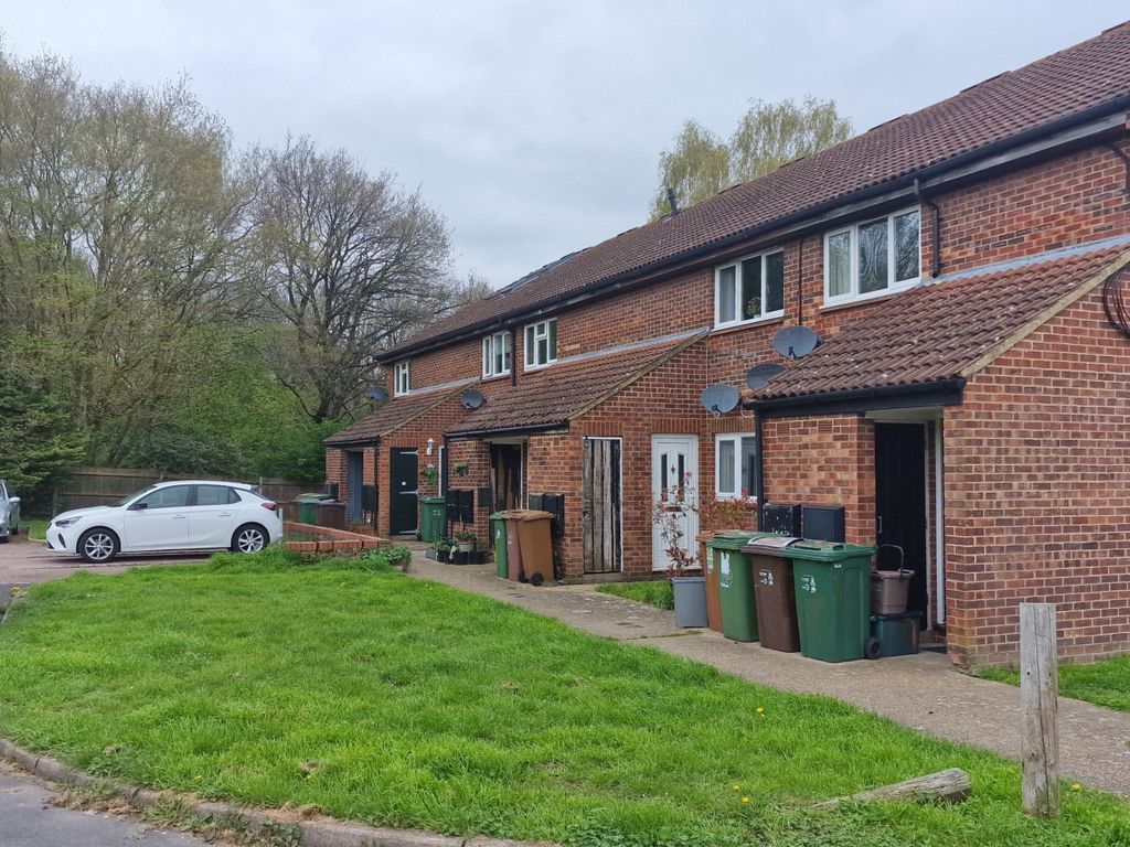 1 bed flat for sale in Sunkist Way, Wallington SM6 Zoopla