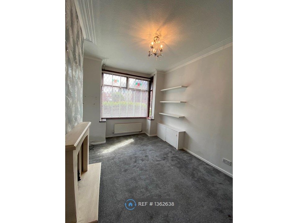 2 bed terraced house to rent in Main Street, Failsworth, Manchester M35