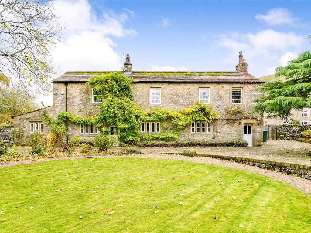 5 bed detached house for sale in Starbotton, Skipton, North Yorkshire