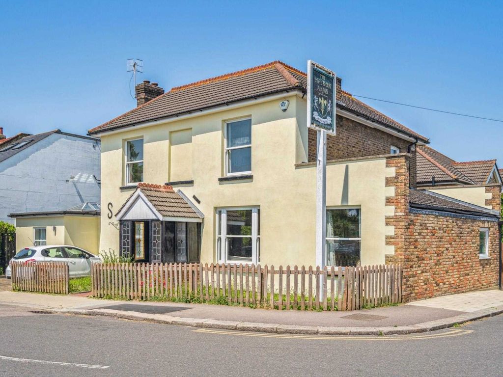 5 bed detached house for sale in Upper Paddock Road, Oxhey Village WD19