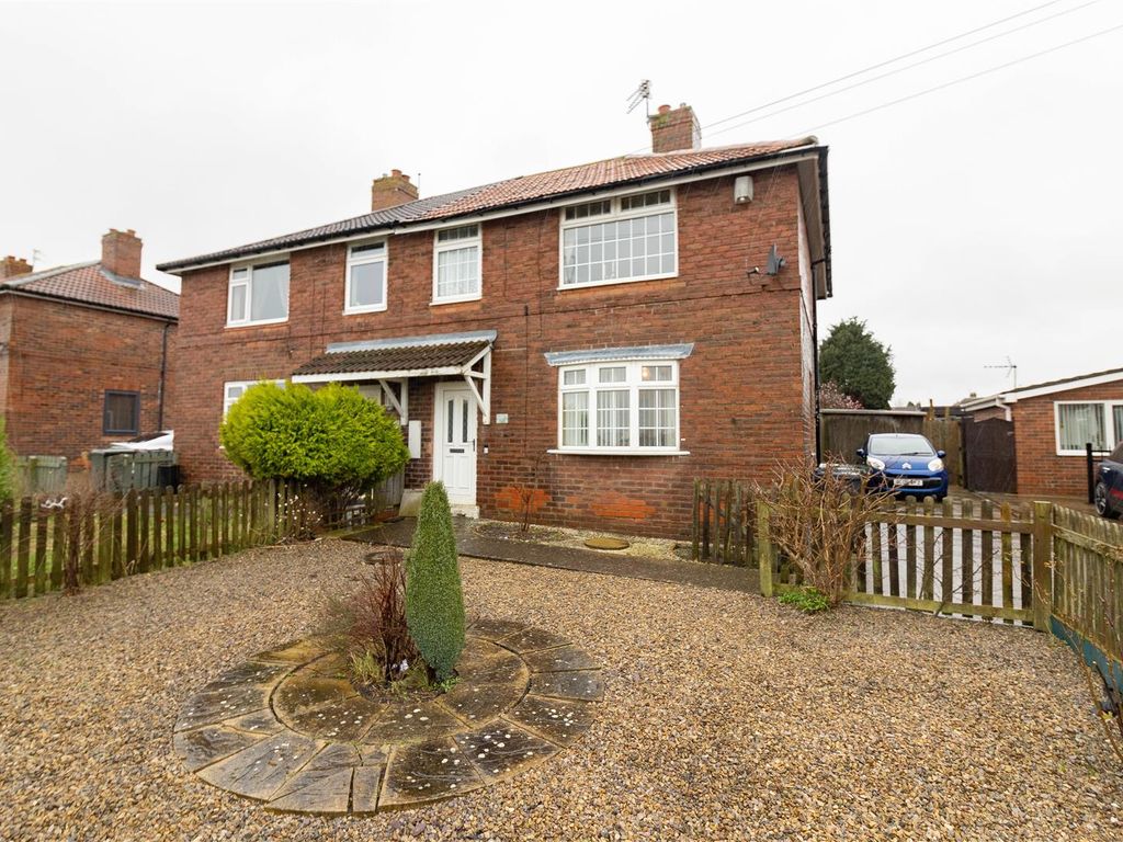 3 bed semidetached house for sale in Weetslade Road, Dudley, Cramlington NE23, £130,000 Zoopla