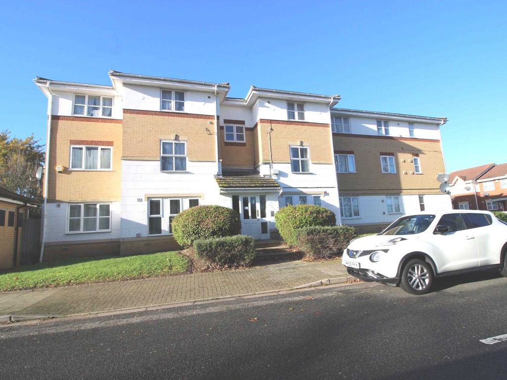 2 bed flat for sale in Birchdene Drive, Thamesmead SE28 Zoopla