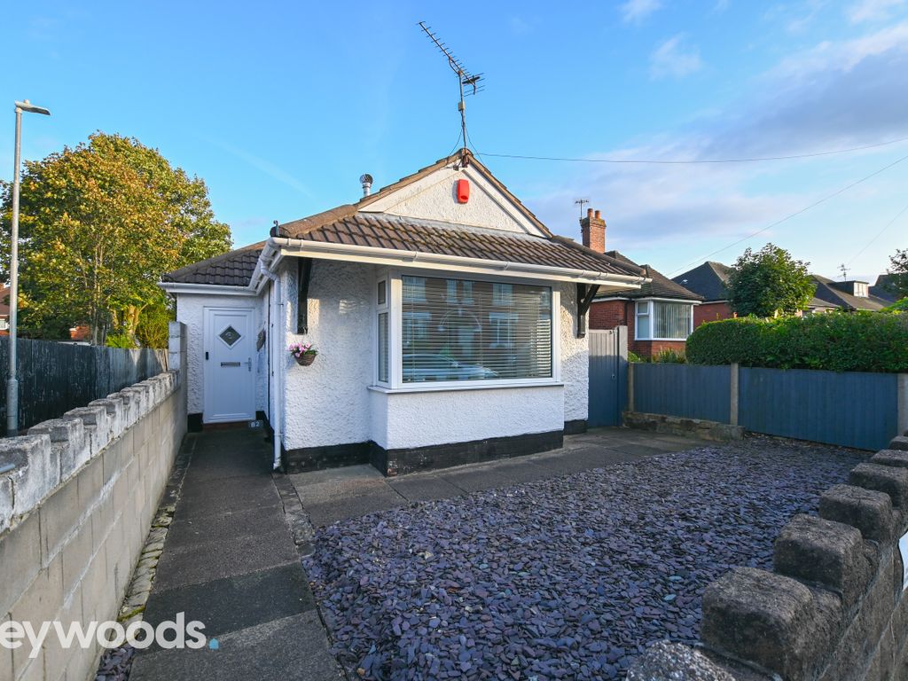2 bed detached bungalow for sale in Biddulph Road, Chell, StokeOn