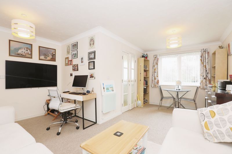 1 bed flat for sale in Montgomery Court, Warwick CV34, £80,000 Zoopla