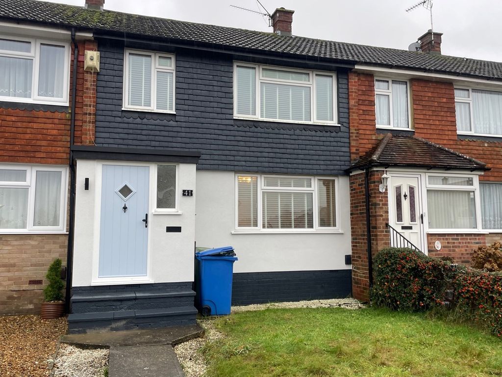 3 bed terraced house for sale in Westerham Road, Sittingbourne ME10, £