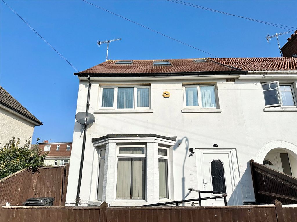 5 bed end terrace house for sale in Shelldale Avenue, Portslade