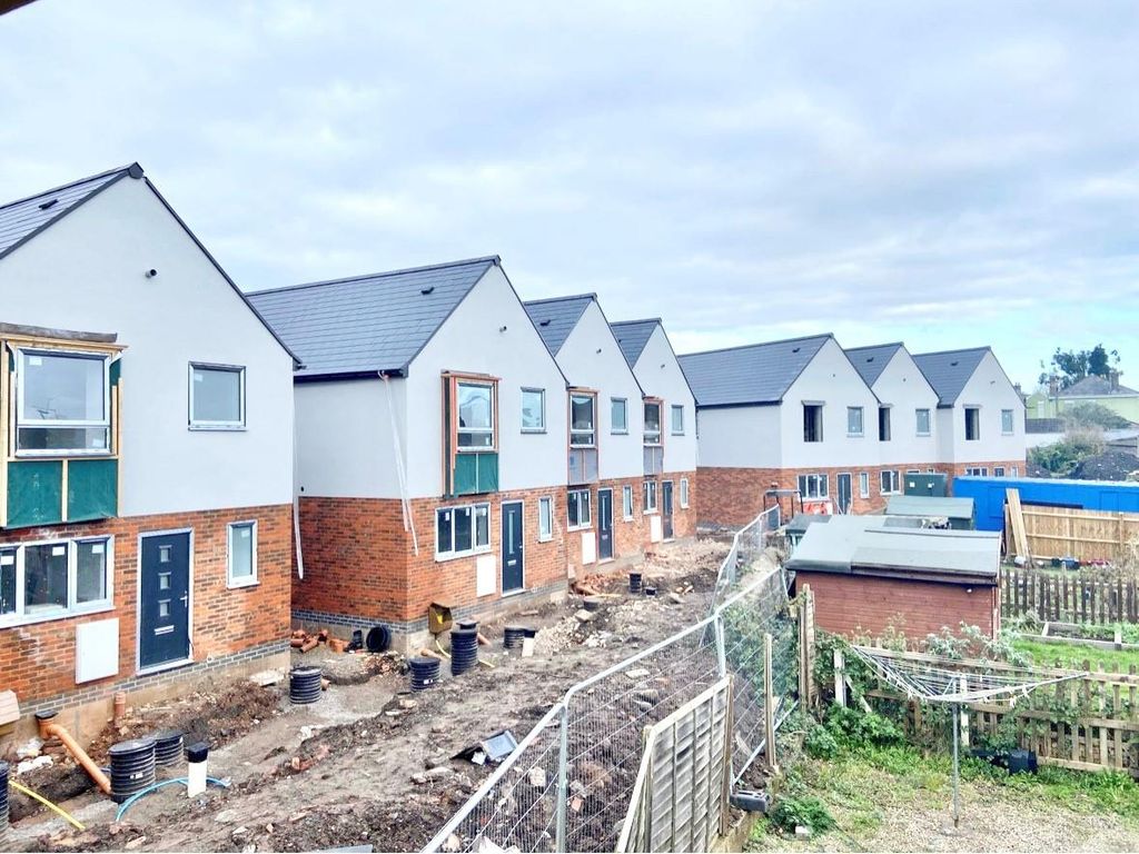 3 bed property for sale in High Street, Lydney GL15 Zoopla