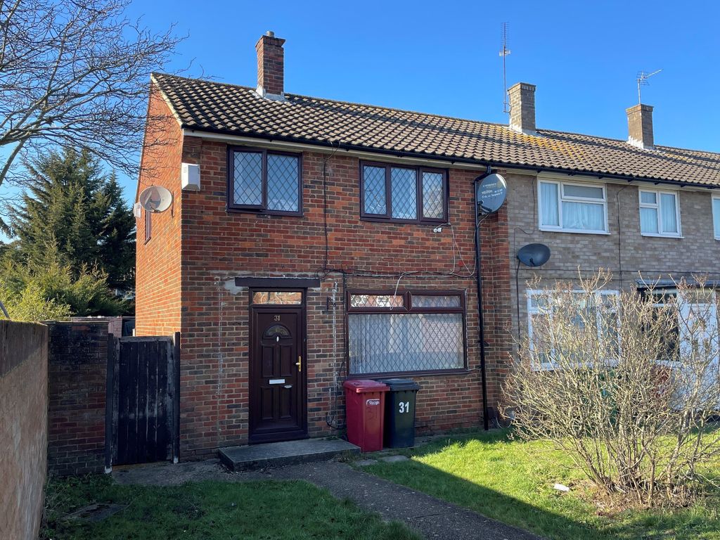 2 bed end terrace house for sale in Perryman Way, Slough SL2 Zoopla
