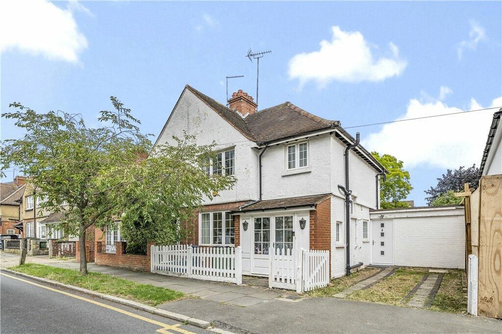 3 bed property for sale in Glebe Road, Stanmore HA7, £750,000 Zoopla