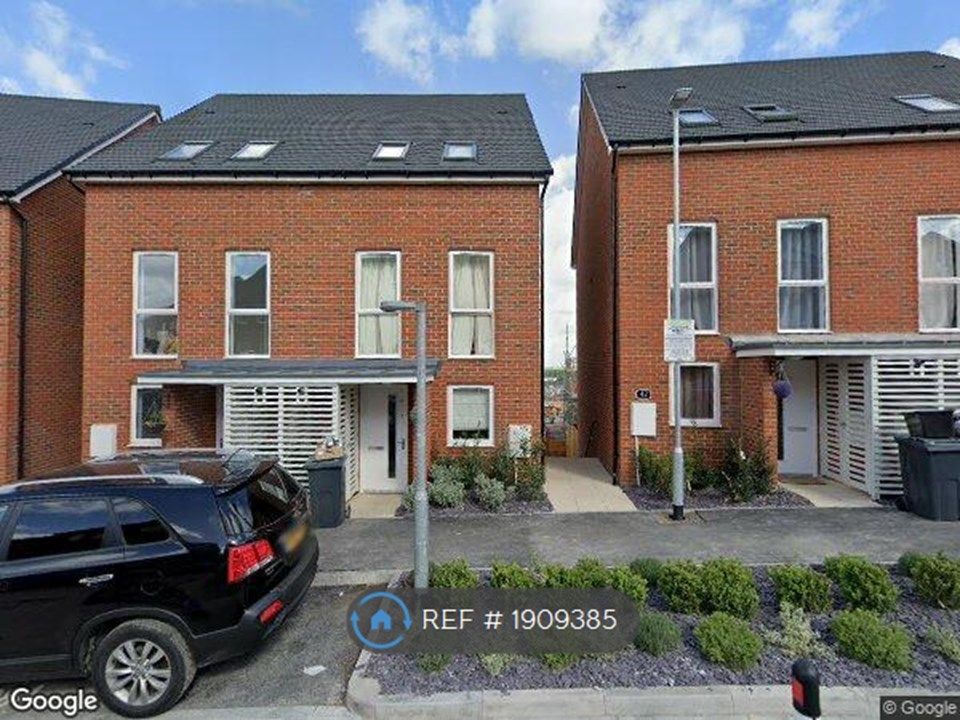 4 bed end terrace house to rent in Dale Street, Dartford DA1, £2,250