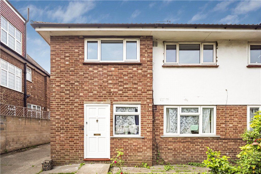 2 bed flat for sale in Christchurch Road, London SW2, £350,000 Zoopla