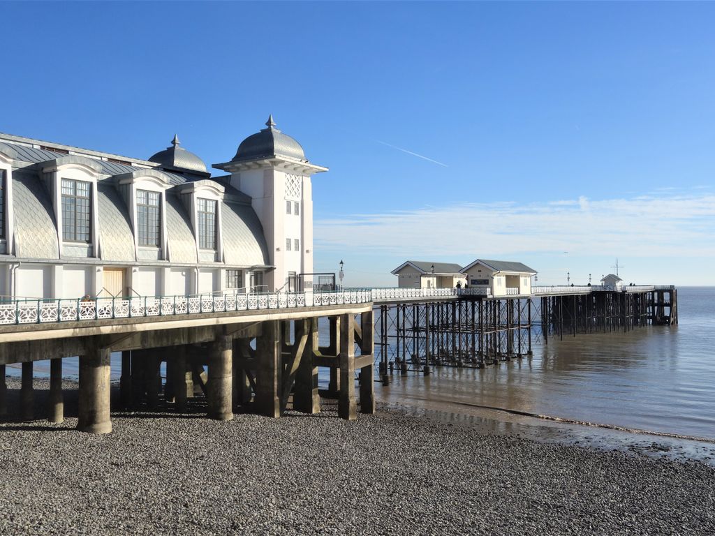 2 bed flat to rent in Alexandra Court, The Esplanade, Penarth CF64 Zoopla