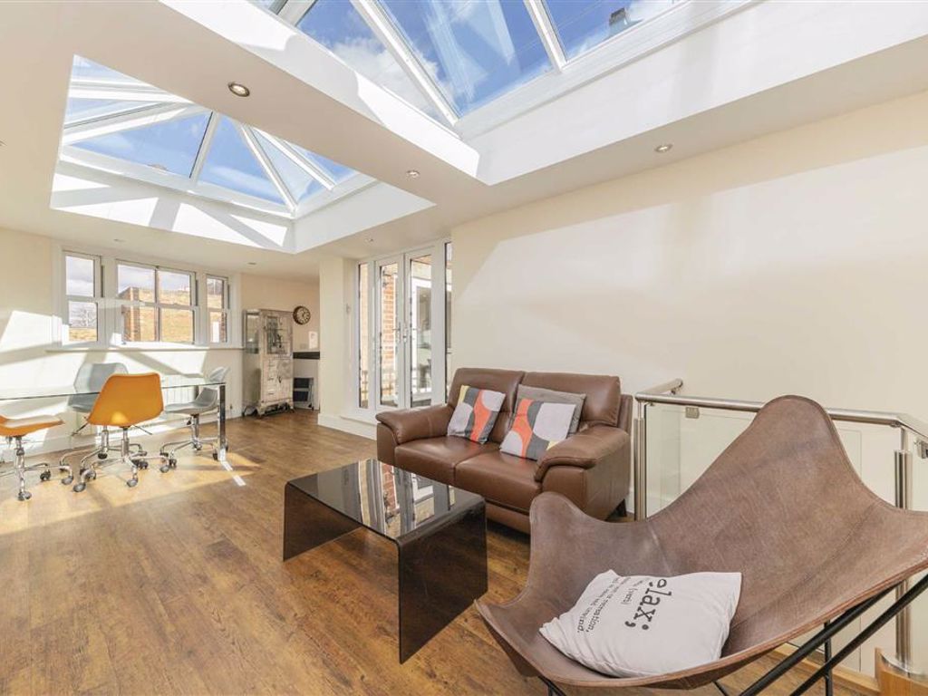 2 bed property for sale in Narbonne Avenue, London SW4 Zoopla