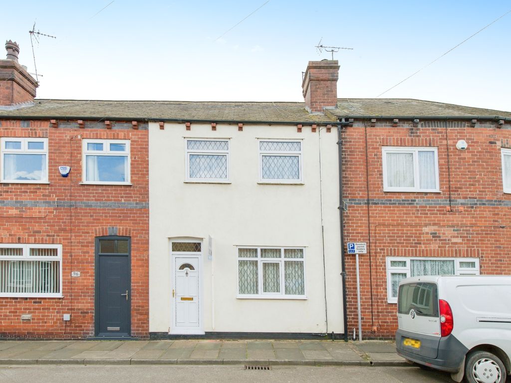 3 bed terraced house for sale in Hunt Street, Castleford, West