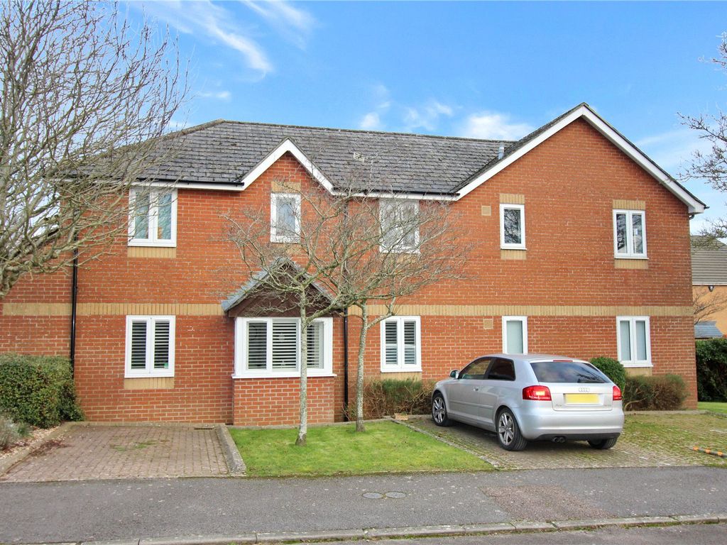 1 bed for sale in Willis Way, Purton, Swindon, Wiltshire SN5