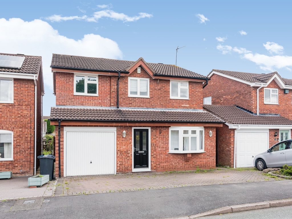 4 bed detached house for sale in Manta Road, Dosthill, Tamworth B77, £