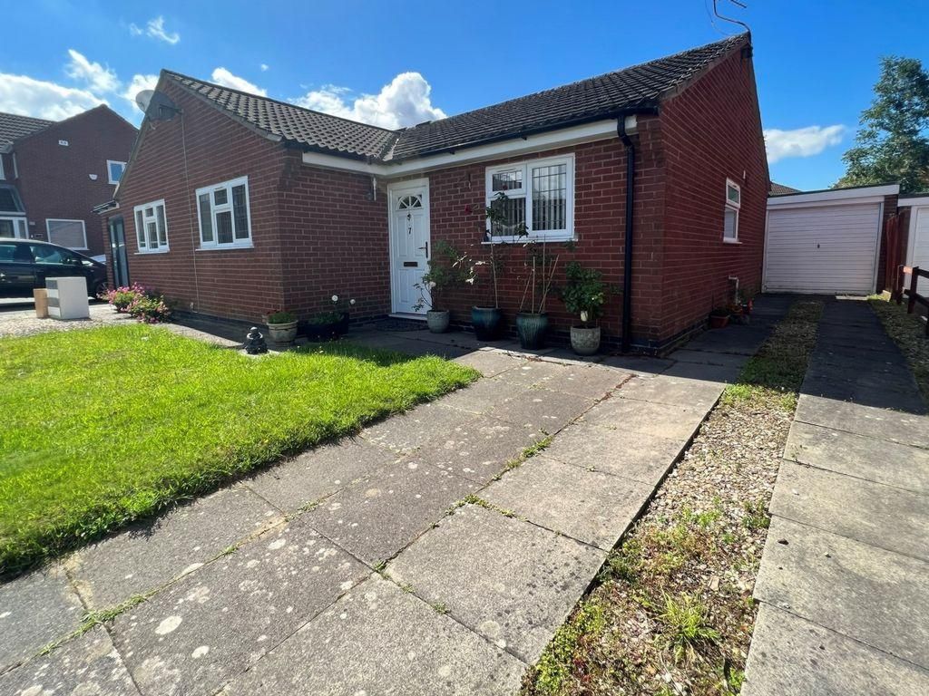 2 bed bungalow for sale in Ludlow Close, Oadby LE2, £279,950 Zoopla