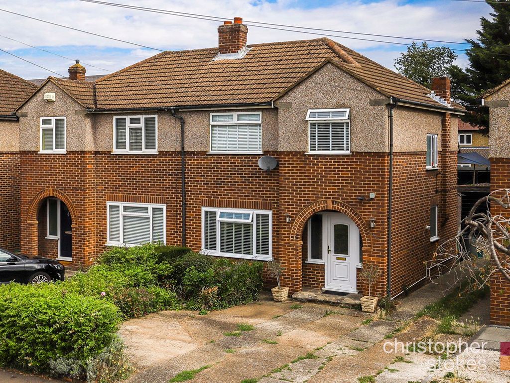 3 bed semidetached house for sale in Edinburgh Crescent, Waltham Cross
