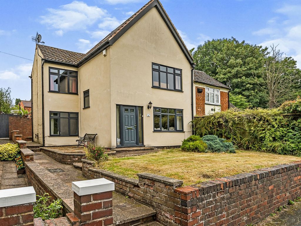 3 bed semidetached house for sale in Mushroom Green, Dudley DY2 Zoopla