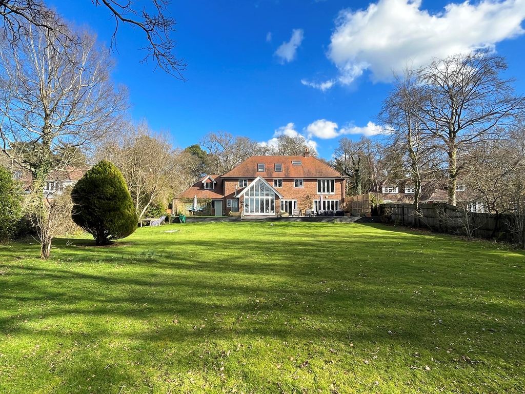 6 bed detached house for sale in Sway Road, Brockenhurst SO42 Zoopla